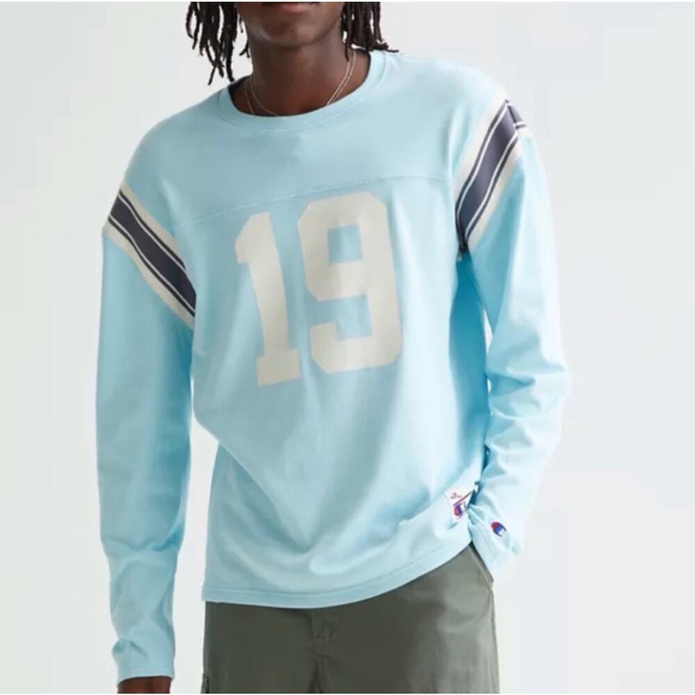 Champion Heritage Heavyweight Unisex Pale Blue #19 Crewneck Football Longsleeve